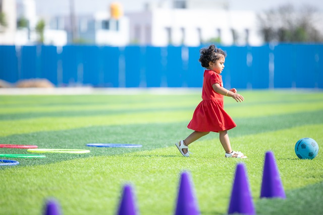 布朗胡金秋复出，广厦锁定常规 冠军开门红横扫广东男篮.